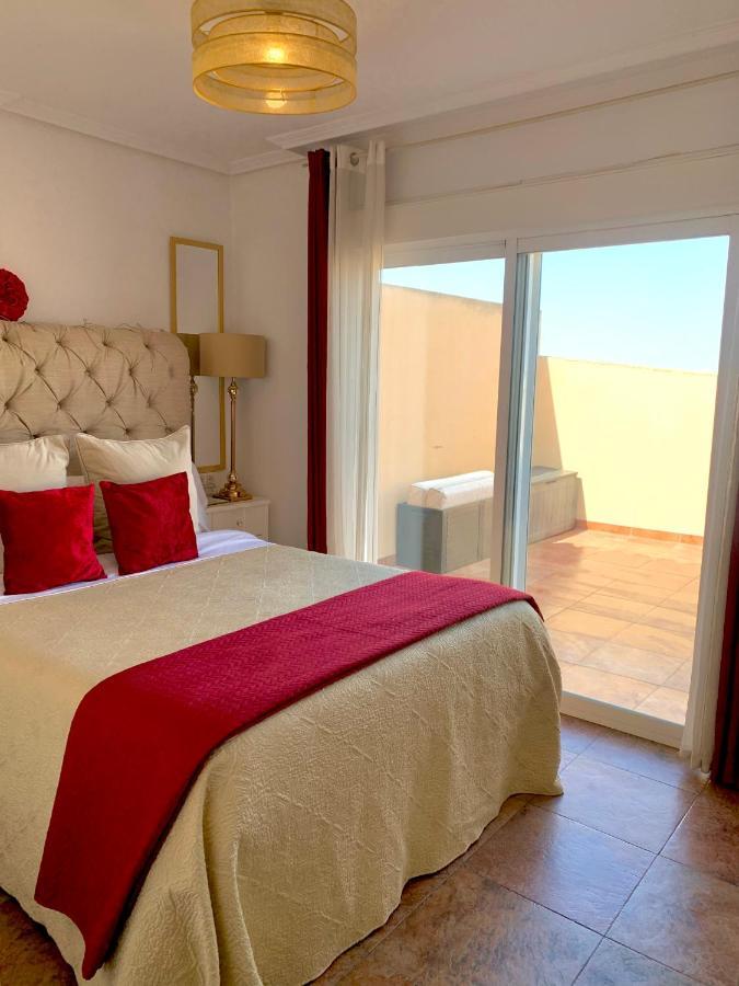 Atico Deluxe Entre Centro Y Playa Salinas Con Terraza, Wifi, Piscina Climatizada, Gym, Sauna Y Garaje -Smart Tv Roquetas de Mar Buitenkant foto