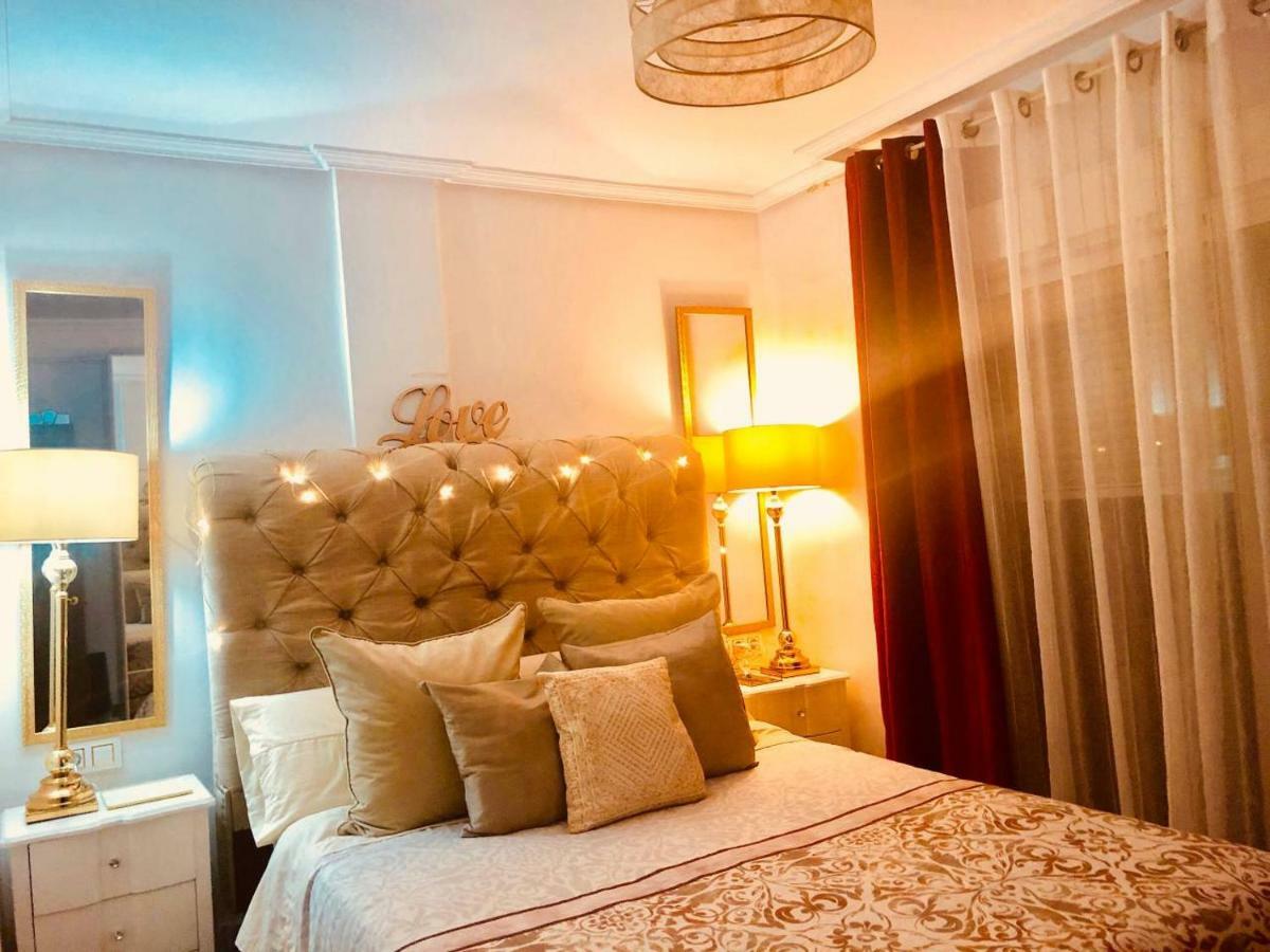 Atico Deluxe Entre Centro Y Playa Salinas Con Terraza, Wifi, Piscina Climatizada, Gym, Sauna Y Garaje -Smart Tv Roquetas de Mar Buitenkant foto